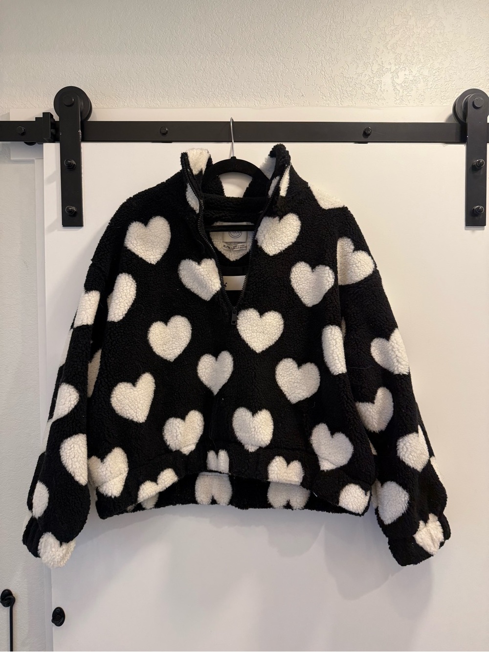 Francesca's Black and White Heart Sherpa Pullover